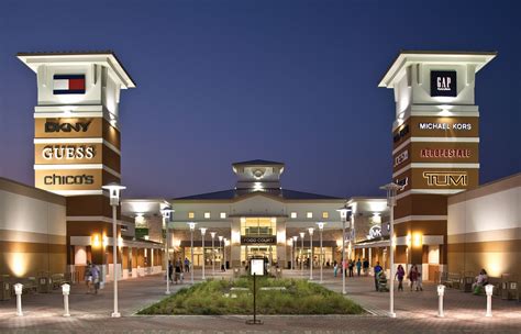 grand prairie tx outlets.